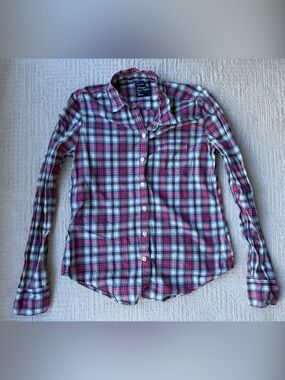 American Eagle Outfitters Pink Blue White Plaid Button-Down Shirt